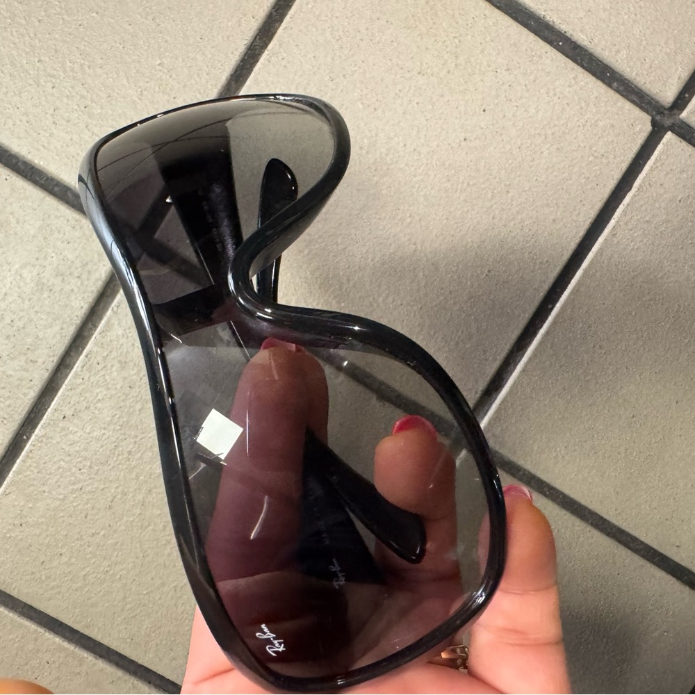 Black VR Headset